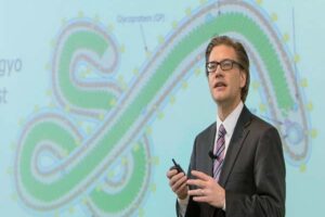 Steve Lawrence appointed Assistant Dean for Curriculum and Clinical Sciences
