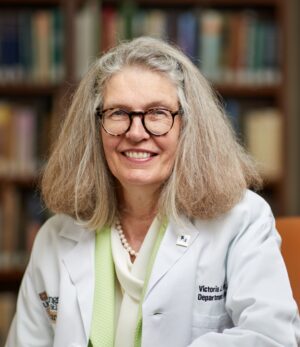 Victoria Fraser, MD, and Lee Kling are photographed at the Becker Library on July 9, 2019. MATT MILLER/WASHINGTON UNIVERSITY SCHOOL OF MEDICINE