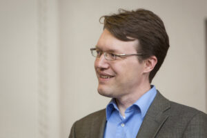 Podcast: Can plasma from COVID-19 survivors help others battle the disease? Henderson responds…