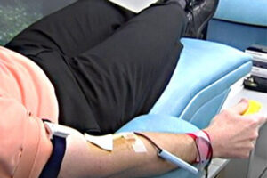Washington University performs, the first in St. Louis, transfusion of antibodies from plasma into COVID-19 patient.