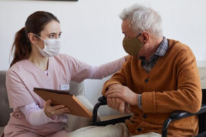 Hilary Babcock, MD, MPH and Jennie Kwon, DO, MSCI are co-authors of MMRW early release of reports on COVID-19 Hospitalizations and Vaccine Effectiveness