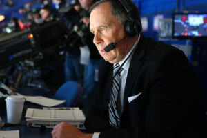 Blues broadcaster John Kelly to donate plasma after recovering from COVID-19