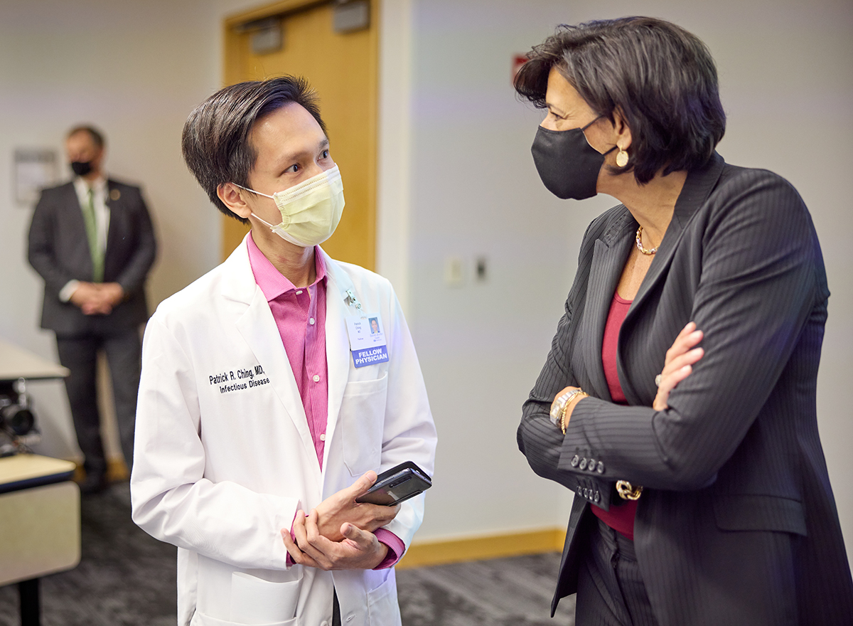 ID Fellows meet with CDC Director - Division of Infectious Diseases